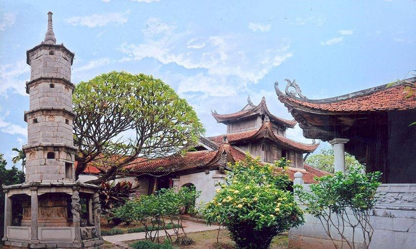 Chùa Bút Tháp - Nét kiến trúc độc đáo cùng Lễ hội đặc sắc