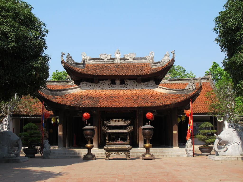 Di tích Quốc gia đặc biệt Đền Đô